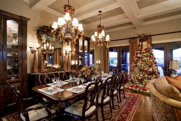 Dining room decor christmas