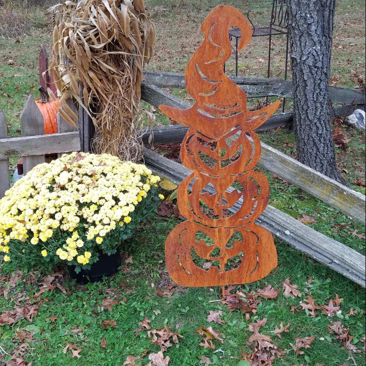 Stacked pumpkin outdoor decor